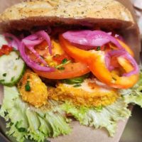 Crispy chicken salsa